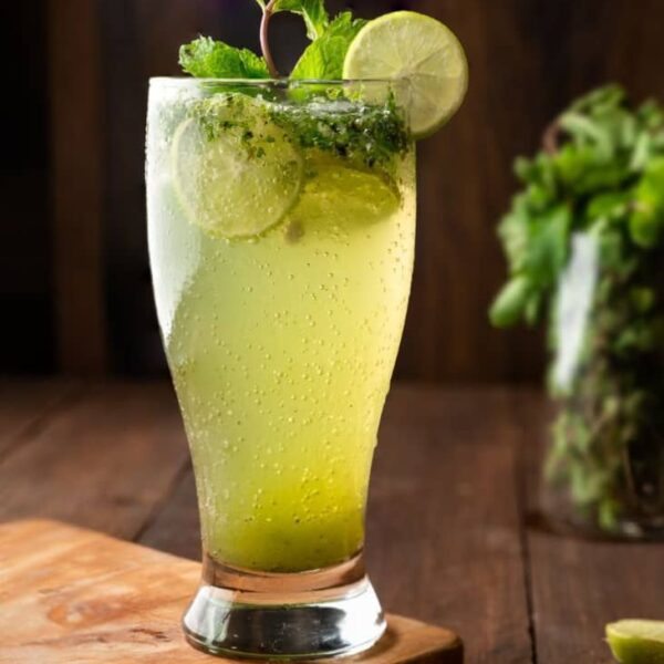 Green apple mojito